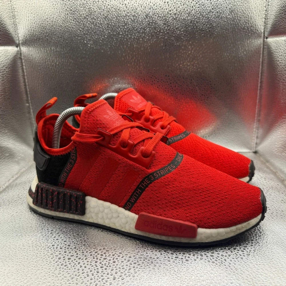 Size 7.5 Adidas NMD R1 Speckle Pack Scarlet Core Black Mens Sneaker Shoes EF3327